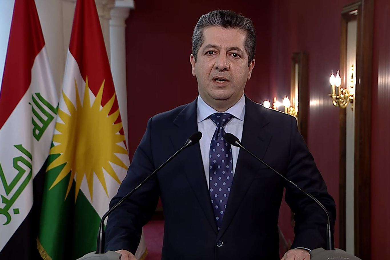 Mesrur Barzani: "Binlerce Kürd'ü çöllere götürerek katlettiler" Mesrur Barzani: "Binlerce Kürd'ü çöllere götürerek katlettiler"